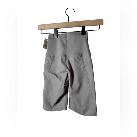 Free People Movement Grey Smoke High Rise Bike Shorts XS - Picture 5 of 7